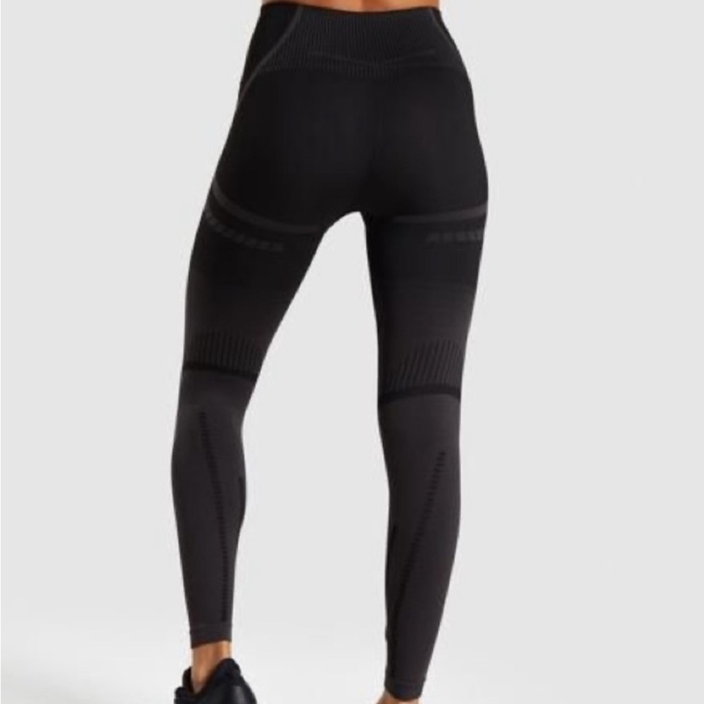 Gymshark Geo Seamless Leggings size S